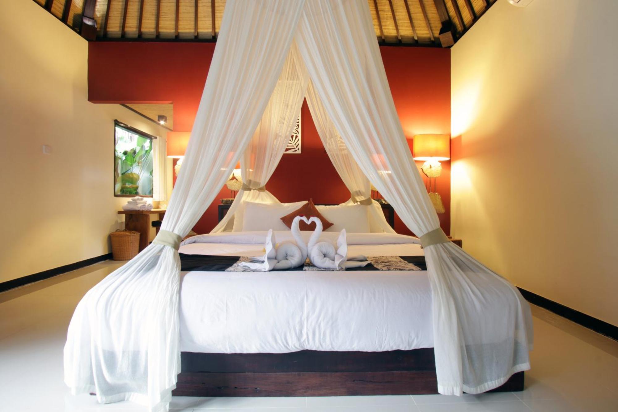 The Forest Batu Kurung * Ubud
