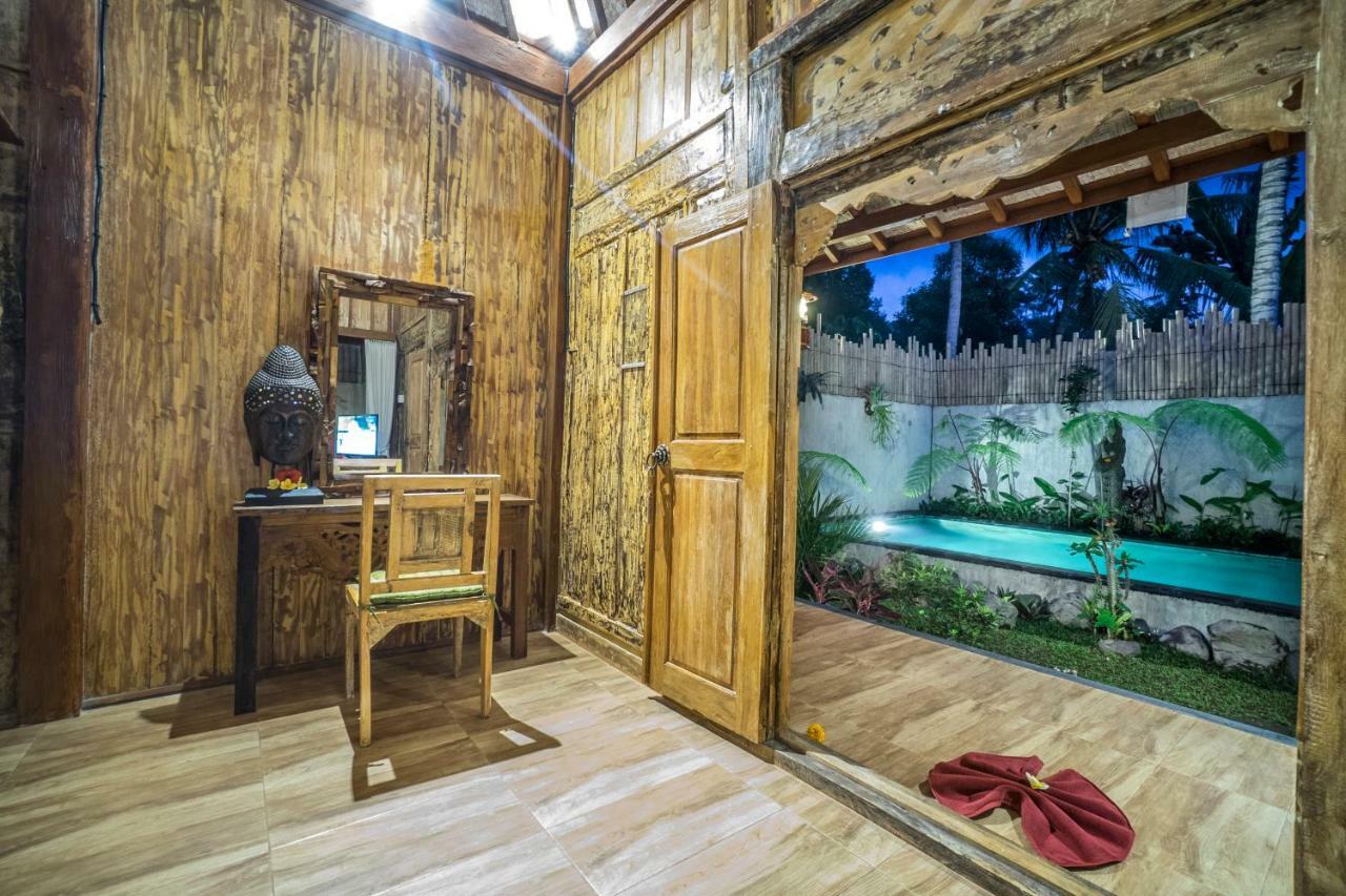The Forest Batu Kurung